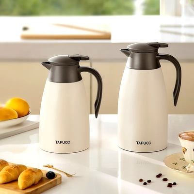 Bouteille d'eau portable à vide isolée en acier inoxydable