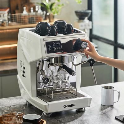 Machine à café à goutte à goutte électrique entièrement automatique avec Bluetooth Smart et matériau en cuivre