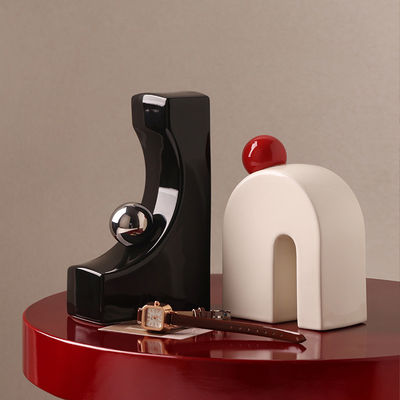 Des étagères en céramique élégantes de taille personnalisée pour la décoration de la maison et les expositions de livres