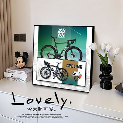 Couleur personnalisée Bicicle en alliage rétro moderne Peinture murale en cristal pour une chambre d'enfant élégante Décoration de chambre