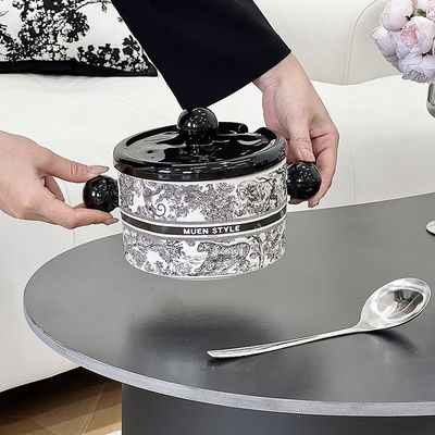 Contenant alimentaire micro-ondes pratique et durable avec techniques d'impression Aucune conception