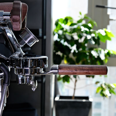 Outils de café et de thé Filtre en acier inoxydable de style classique avec fond en plastique modifiable