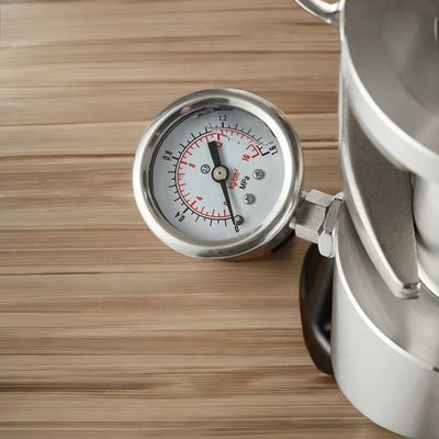 Machine à café à la maison avec logo laser noir Espresso Barista Outils et manomètre