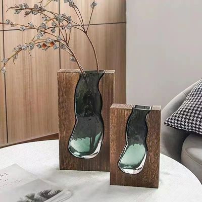 Vaisseau en céramique à la conception de fleurs séchées peintes à la main pour la décoration d'hôtel ou de bureau Art Déco moderne