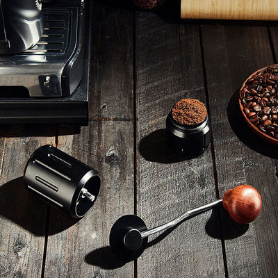 Moulin à café sans fil avec un design moderne, une vitesse réglable et une broche plate de 48 mm réutilisable
