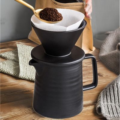 Modern Matte Black Ceramic Coffee Maker Série pour verser dans le style de conception de salon