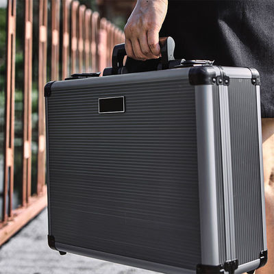 Boîte cadeau incluse Ensemble de café en céramique Kit moderne brassé à la main dans un design minimaliste