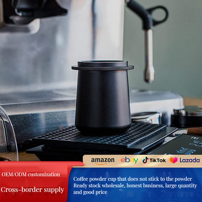 Une tasse de café en alliage d'aluminium écologique de finition 51/58 mm pour les perfectionnistes du café