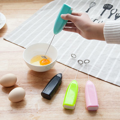 2024 Conception Portable Mini électrique batteur d'œufs en acier inoxydable Whisk pour les œufs de lait café
