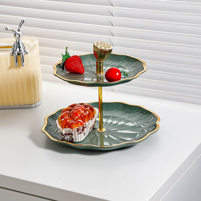 Plaque en céramique blanche de 10 pouces Plaques jetables à 3 couches Vaisselle pour la Saint-Valentin et Pâques