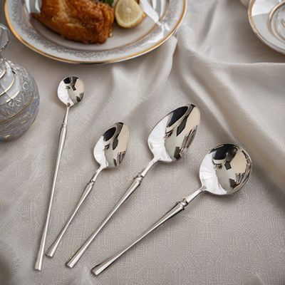 Composition de table en acier inoxydable de 24 pièces pour la cuisine de luxe