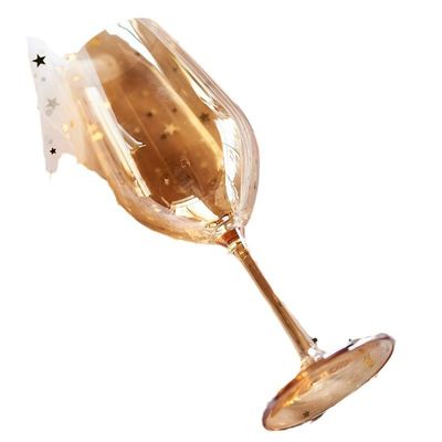 Présentez à vos proches des gobelets de vin rouge de luxe en forme de U.