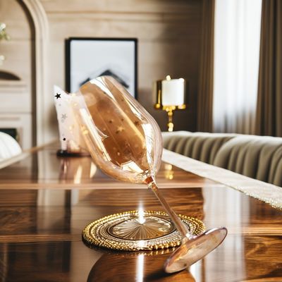 Profitez des riches saveurs des vins de Bourgogne Bordeaux avec des coupes cristallines d'ambre sans plomb