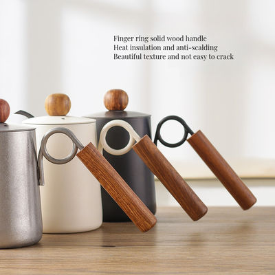 Accessoires de poing à main longue pendante goutte d'oreille Spout Pot métallique pour les cuisines contemporaines