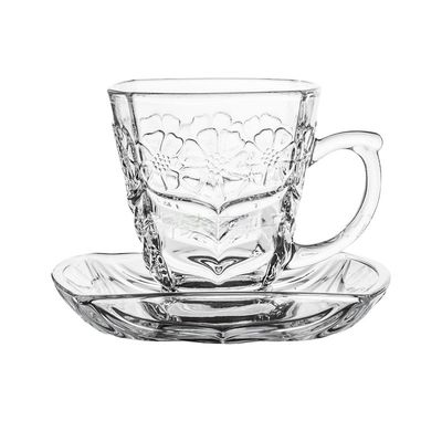 Un ensemble de tasses et de soucoupes de café en porcelaine céramique de design simple pour la décoration intérieure