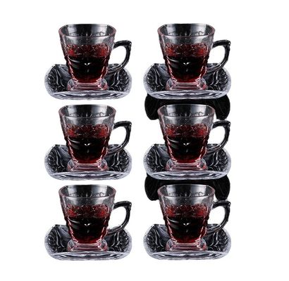 Un ensemble de tasses et de soucoupes de café en porcelaine céramique de design simple pour la décoration intérieure