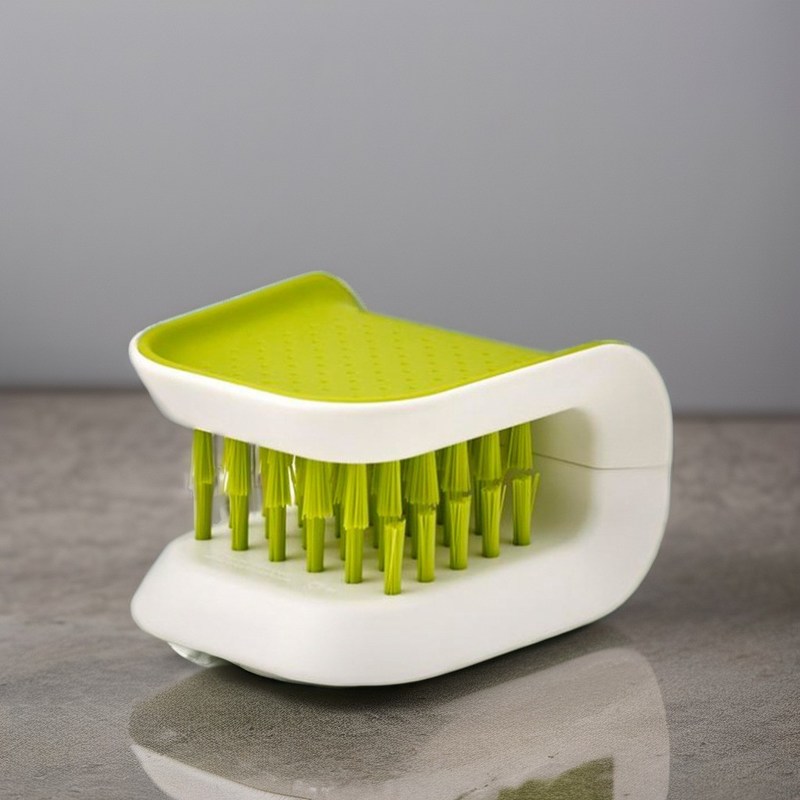 Pinceau électrique pour couvertures de cuisine multifonctionnelles en plastique PP pour le ménage