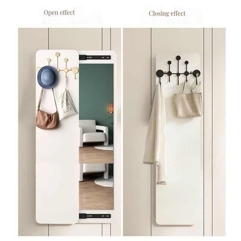 Un miroir murale de luxe avec une ceinture en cuir super artisanale et un haut suspendu chic