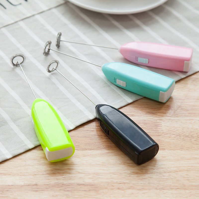 2024 Conception Portable Mini électrique batteur d'œufs en acier inoxydable Whisk pour les œufs de lait café