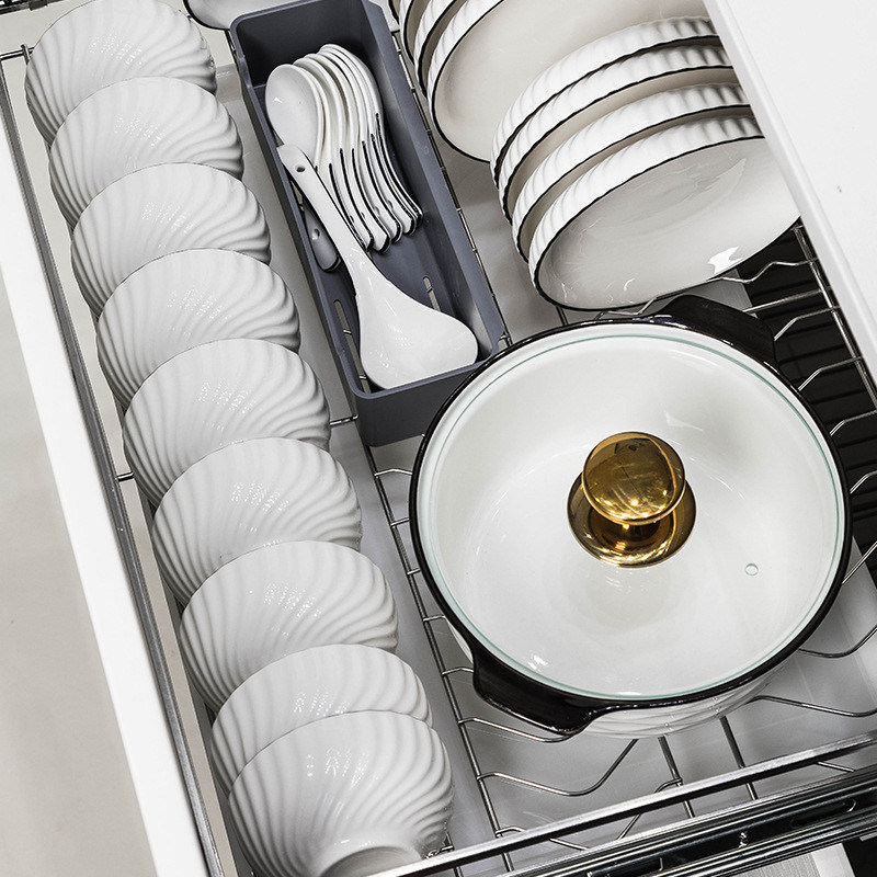 Hôtel Restaurant Dining Porcelaine blanche en céramique Tableware avec bord noir et cuillères