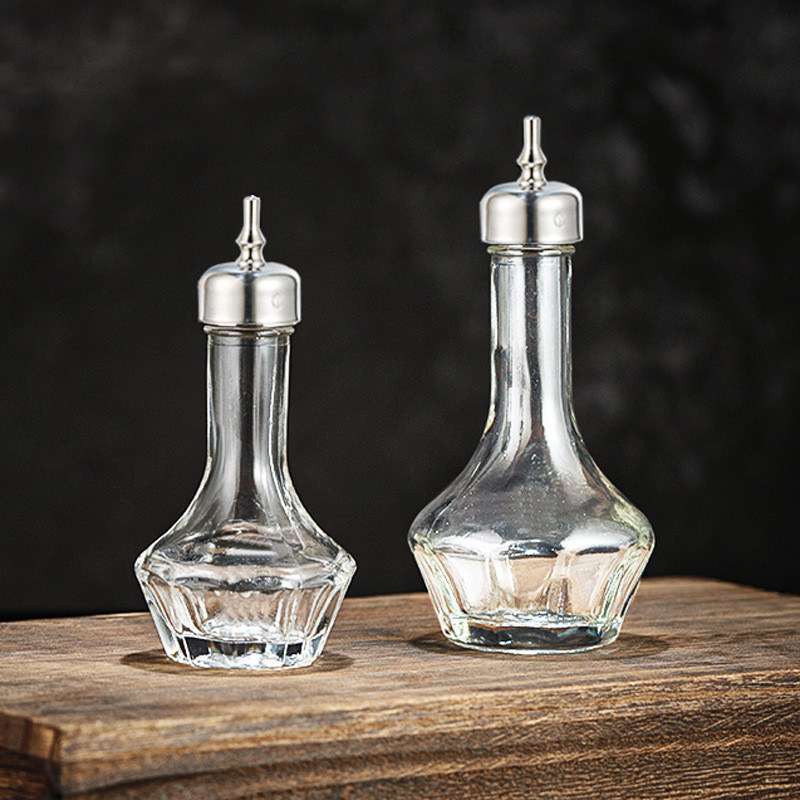 Vente directe de vin fin en forme de U verre cristallin d'ambre élégant conception en verre à rayures pour le vin